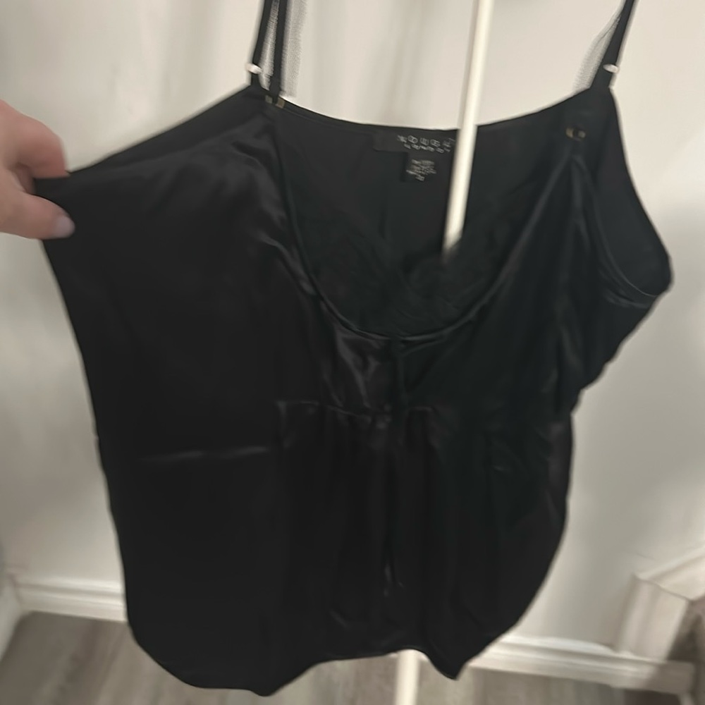 Nougat London cami size 4 100% silk